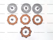 Vista delantera del embrague Vespa 200 kit REFORZADO en stock