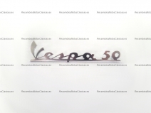 Vista frontal del letrero frontal Vespa 50 en stock