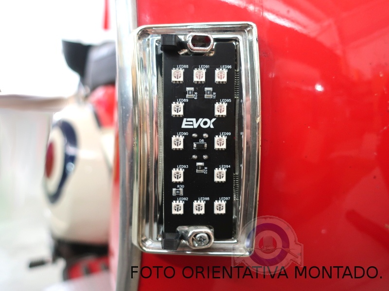 Foto 3 detallada de intermitentes delanteros LED Vespa 200