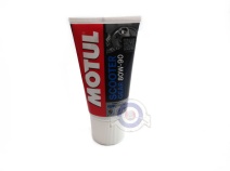 Vista frontal del aceite engranajes Motul 80W90 en stock