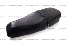 Vista frontal del asiento negro PX 2011 en stock