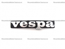 Vista frontal del letrero frontal Vespa en stock