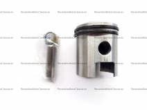 Vista frontal del piston Vespa 125s Sport 56-58 en stock