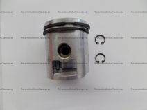 Vista frontal del piston Vespa 125s Sport ´60 de 54.00 mm, 55,00 mm y 56.50 mm